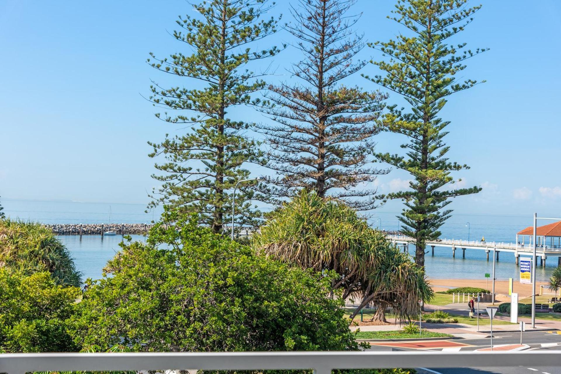 Proximity Waterfront Apartments Redcliffe Exterior photo